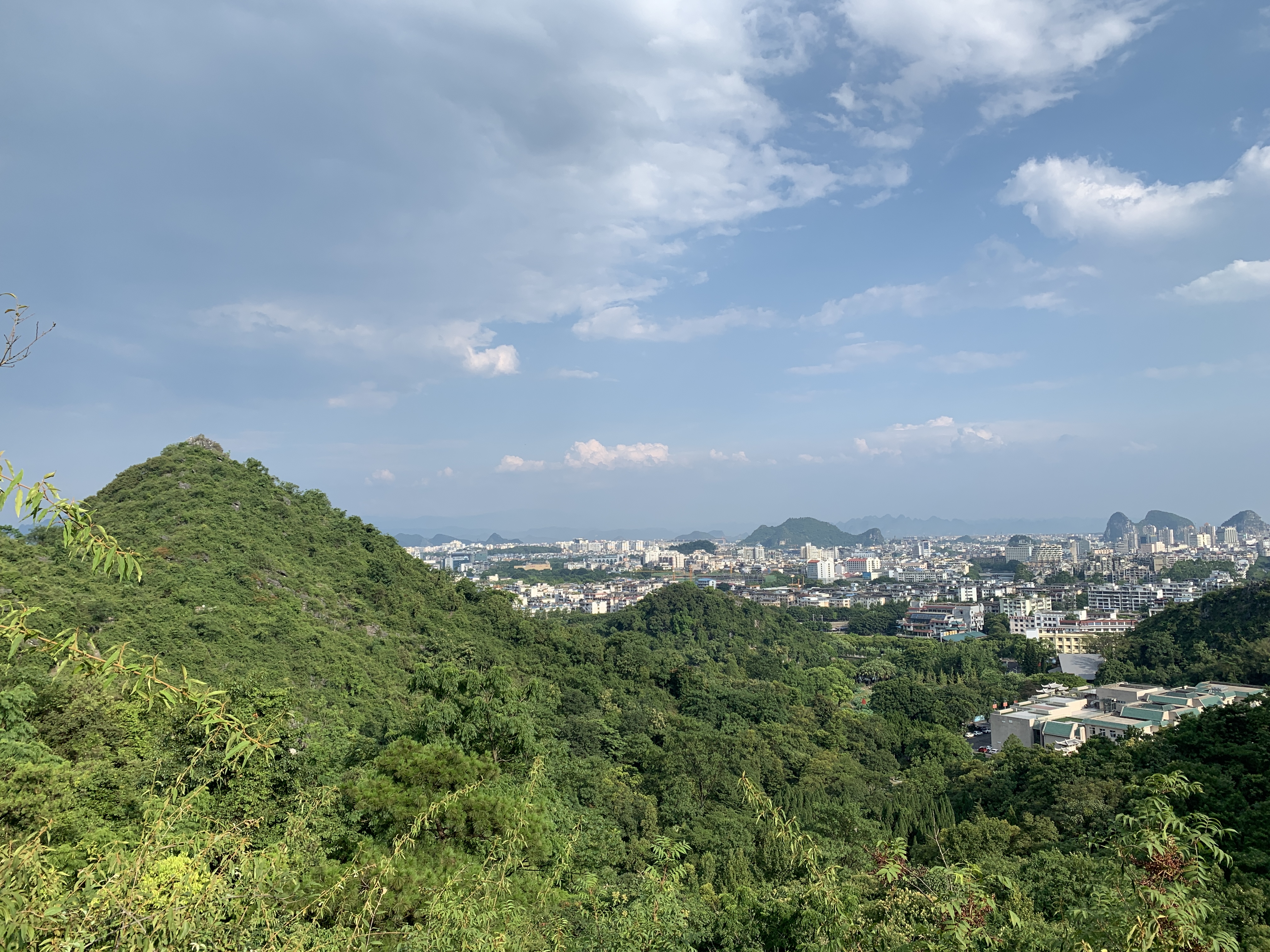 远眺桂林城区